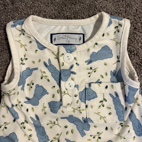 Sweethoney romper Newborn - Picture 2 of 3